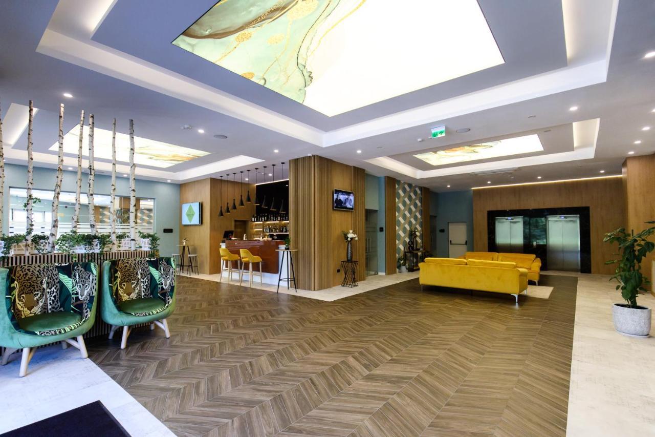 Grand View Hotel & Suites Copou Iasi Exteriér fotografie