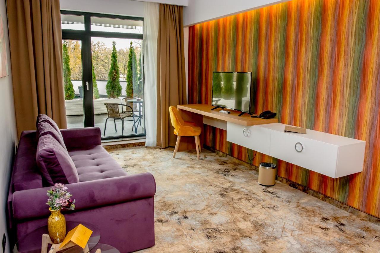 Grand View Hotel & Suites Copou Iasi Exteriér fotografie