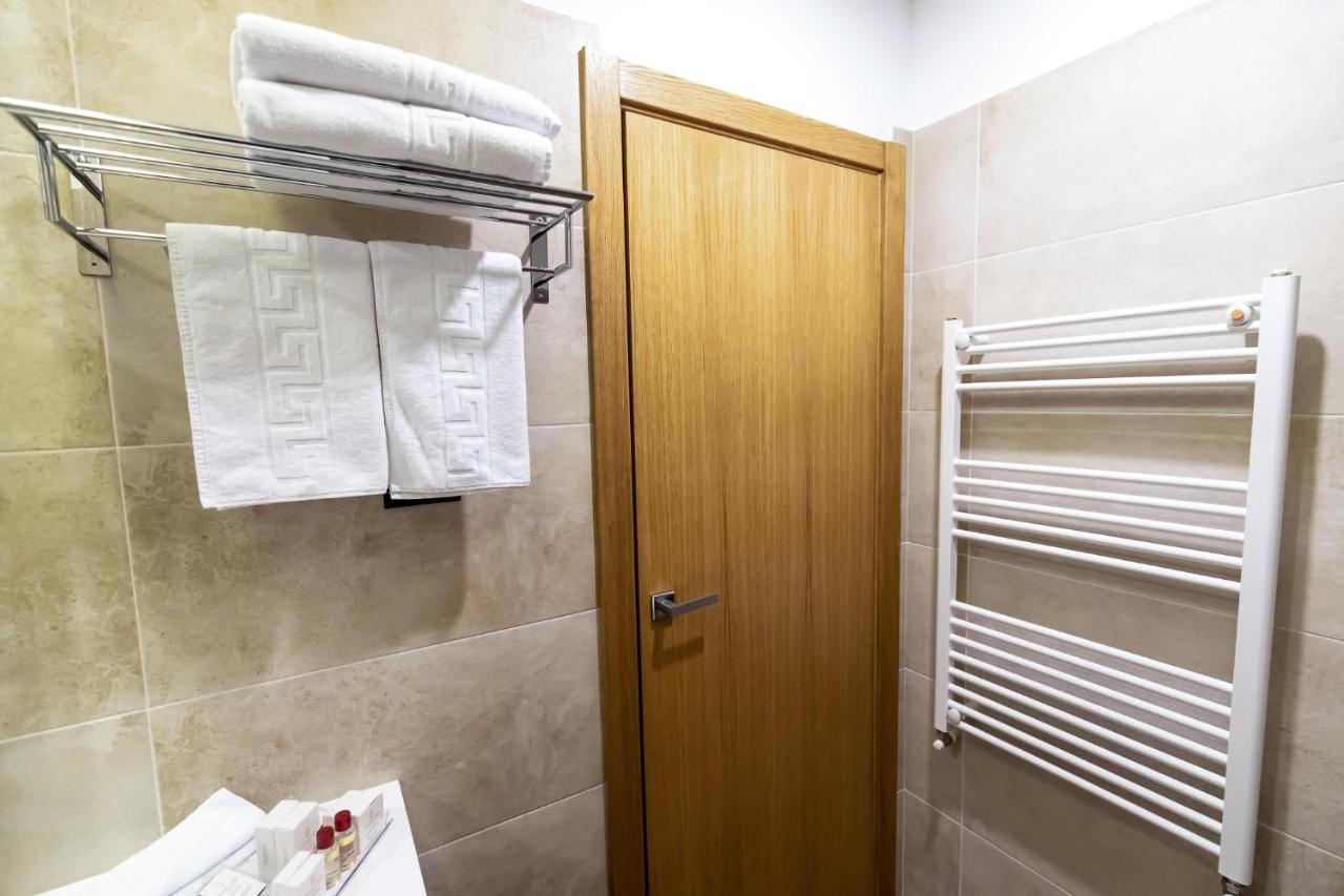 Grand View Hotel & Suites Copou Iasi Exteriér fotografie