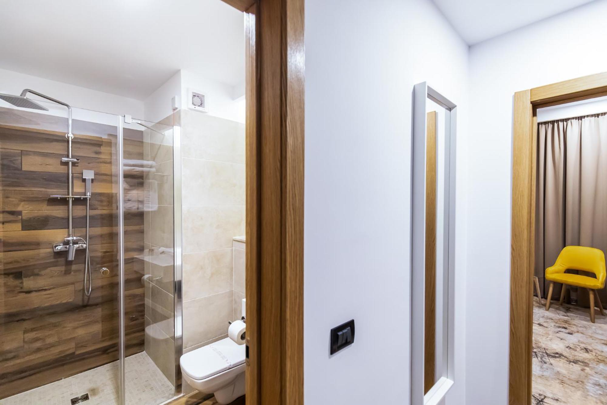 Grand View Hotel & Suites Copou Iasi Exteriér fotografie